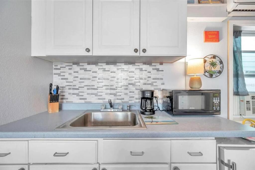Wave Condo Сант Пит Бич Экстерьер фото